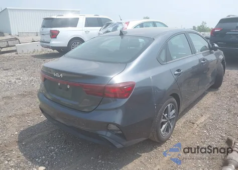 2024 Kia Forte Lxs из США, поврежденный, VIN 3KPF24AD6RE732490